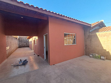 CASA REC�M CONSTRU�DA 2 DORM. JD LAGO AZUL