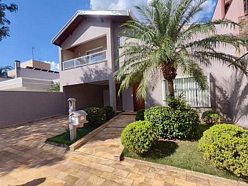 Casa em Condom�nio � Venda